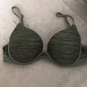 Victoria’s Secret perfect shape bra